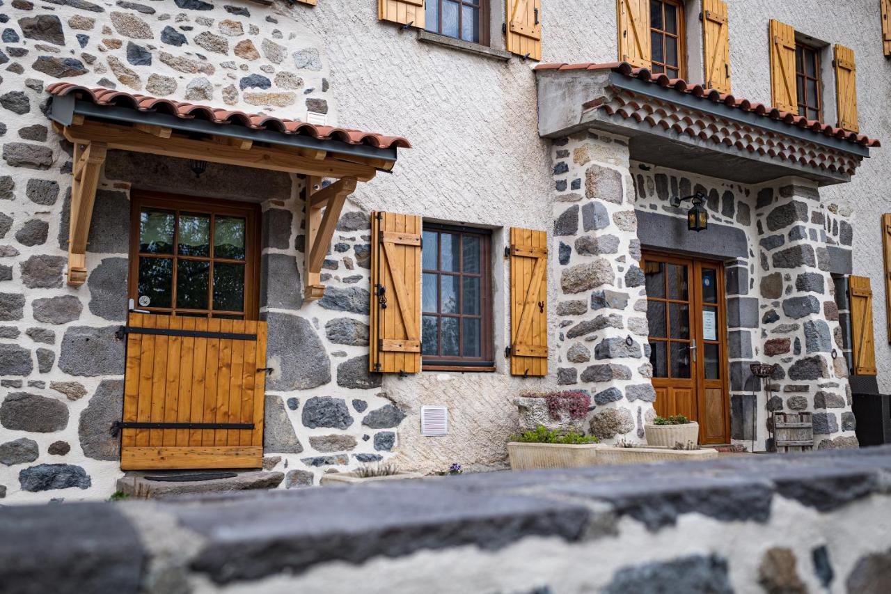 Maison d'Hôte la Grange aux Ayres Olloix Extérieur photo