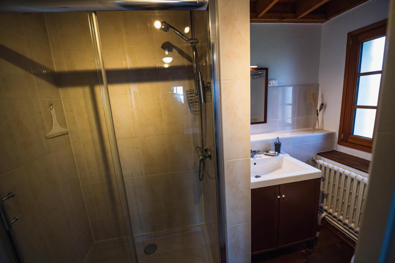 Maison d'Hôte la Grange aux Ayres Olloix Extérieur photo